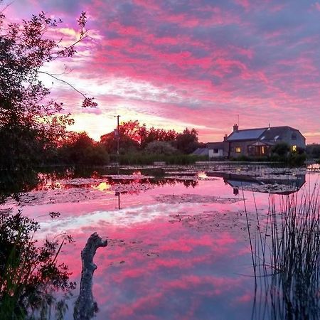 Astwell Mill Bed & Breakfast Helmdon Dış mekan fotoğraf